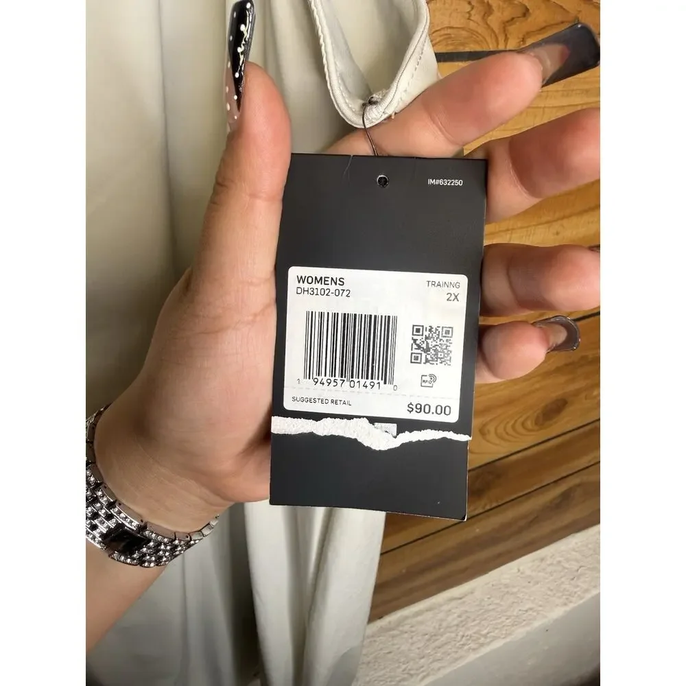 Nike nwt plus
